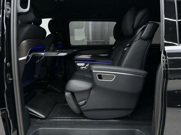 2026 Mercedes-Benz V-Класс 300 d экстра длинный III (W447) Рестайлинг 2, чёрный - вид 24