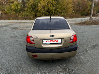 2005 Kia Rio II, бежевый, 315000 рублей, вид 5