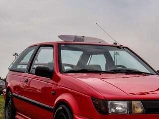1992 Isuzu Gemini III, красный, 800000 рублей, вид 1