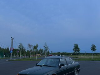 1991 BMW 5 серии 525i III (E34), зелёный, 615000 рублей, вид 3