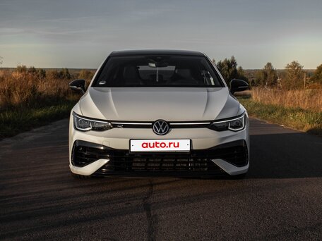 2021 Volkswagen Golf R VIII, белый, 4800000 рублей, вид 1