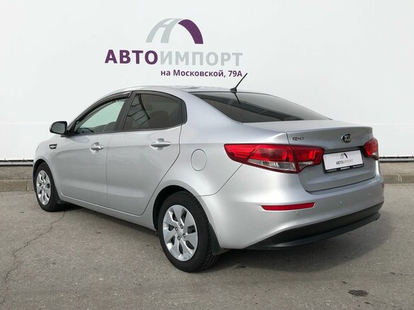 2016 Kia Rio III Рестайлинг, белый, 1315000 рублей - вид 3