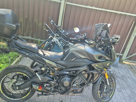 2015 Yamaha MT-09 Tracer (FJ-09), серый, 750000 рублей, вид 2