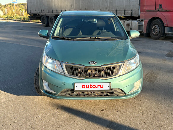 2012 Kia Rio 4-speed III, зелёный, 850000 рублей - вид 1