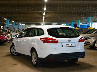 2015 Ford Focus III Рестайлинг, белый, 1185000 рублей, вид 3