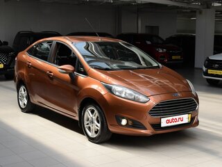 2015 Ford Fiesta Mk6 Рестайлинг, коричневый, 685000 рублей, вид 1