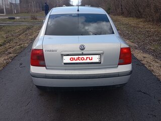 1997 Volkswagen Passat B5, серебристый, 350000 рублей, вид 2