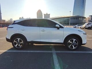 2022 Nissan Qashqai III, белый, 1490005 рублей, вид 4