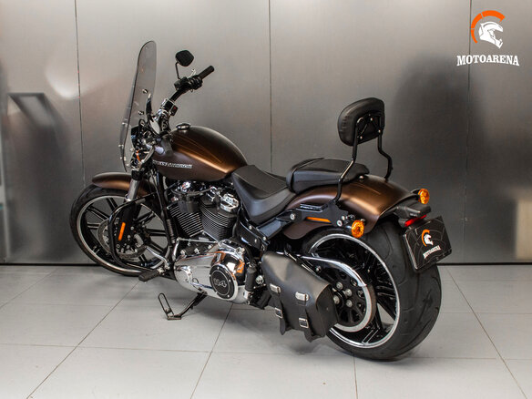 2019 Harley-Davidson Breakout, коричневый, 2031772 рублей - вид 4