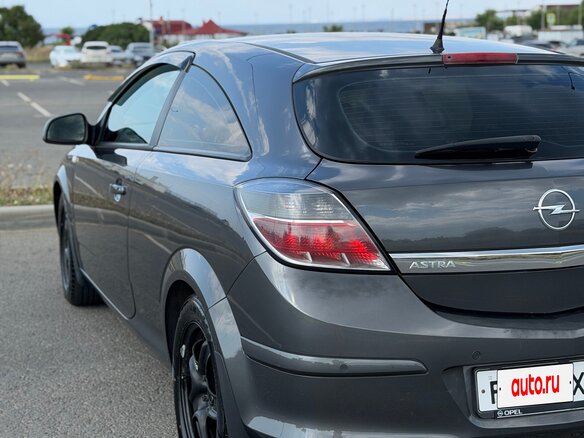 2010 Opel Astra GTC H Рестайлинг, серый, 540000 рублей - вид 6