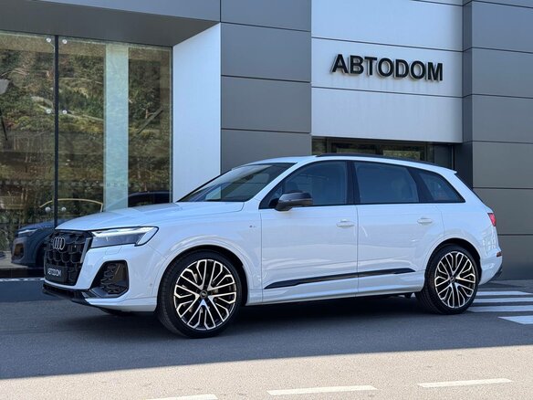 2025 Audi Q7 45 TFSI II (4M) Рестайлинг 2, белый, 11990000 рублей - вид 1