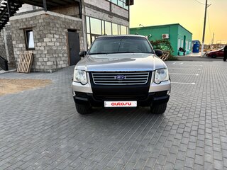 2006 Ford Explorer IV, серый, 1050000 рублей, вид 2