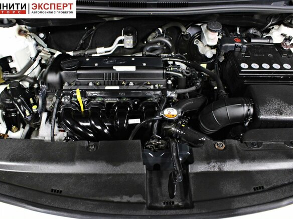 2015 Hyundai Solaris I Рестайлинг, белый, 985000 рублей - вид 17