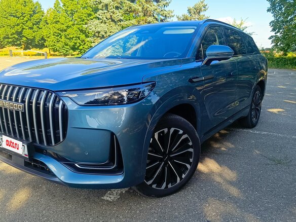 2024 Jaecoo J8, серый, 2750000 рублей - вид 2