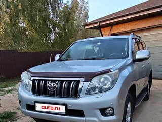 2009 Toyota Land Cruiser Prado 150 Series, серебристый, 2100000 рублей, вид 1