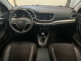 2026 Lada (ВАЗ) Vesta SW I Рестайлинг (NG), серебристый, 1915000 рублей, вид 5