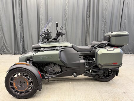 2025 BRP Can-Am Spyder, зелёный, 3675000 рублей, вид 5