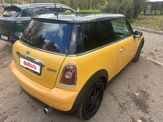 2009 Mini Hatch Cooper II (R56), жёлтый, 530000 рублей, вид 5