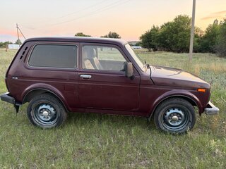 2008 Lada (ВАЗ) 2121 (4x4) I Рестайлинг, пурпурный, 330000 рублей, вид 2