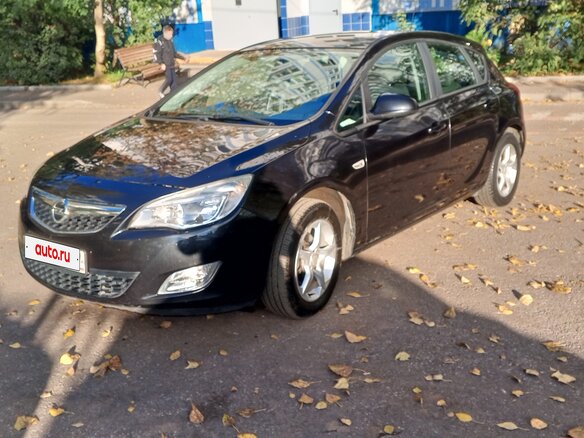 2011 Opel Astra J, чёрный