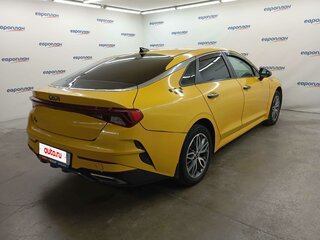 2021 Kia K5 III, чёрный, 1670100 рублей, вид 3