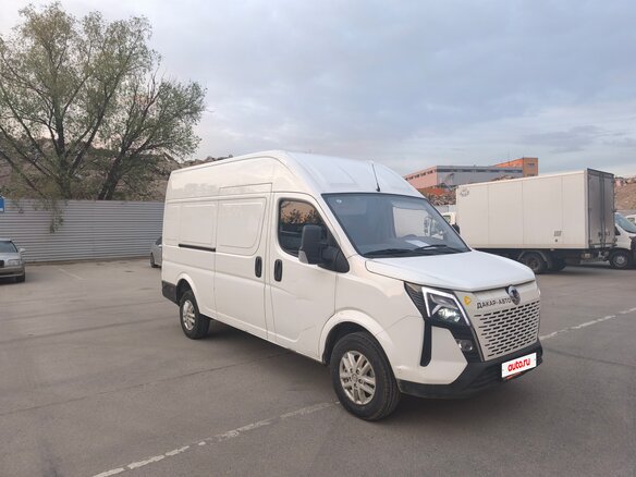 2024 Dongfeng K33, белый, 2000000 рублей - вид 3