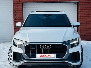 2020 Audi Q8 50 TDI I (4M), белый, 7450000 рублей, вид 1