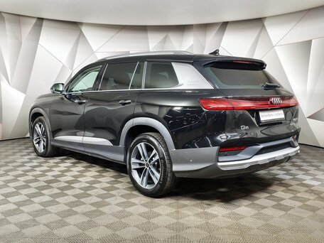 2023 Audi Q6 45 TFSI, чёрный, 5835150 рублей, вид 4