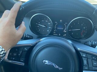 2017 Jaguar F-Pace I, чёрный, 3100000 рублей, вид 5