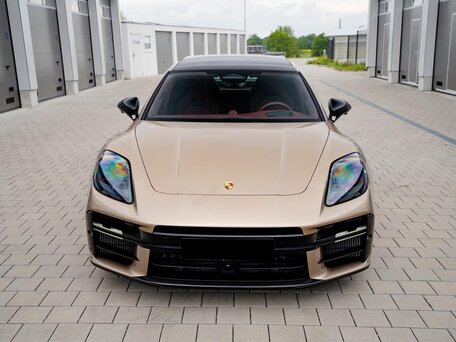 Porsche Panamera III