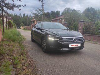 2021 Volkswagen Jetta VII, чёрный, 1830000 рублей, вид 2