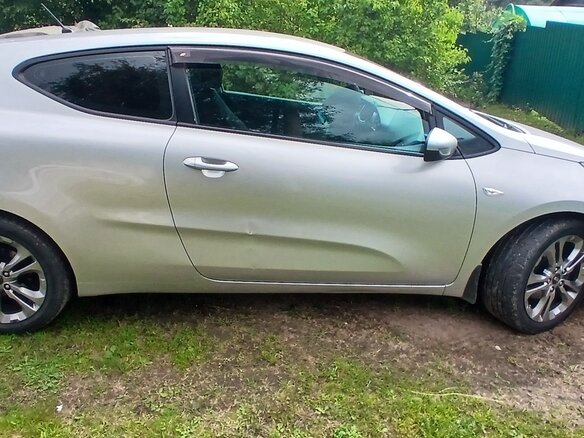 2013 Kia Ceed II, серебристый, 900000 рублей - вид 3