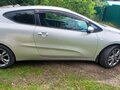 2013 Kia Ceed II, серебристый, 900000 рублей - вид 3