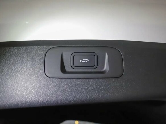 2026 Geely Coolray I Рестайлинг 2, белый, 3020000 рублей - вид 17