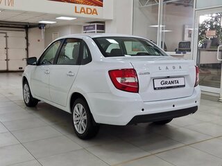 2026 Lada (ВАЗ) Granta I Рестайлинг, белый, 1218000 рублей, вид 4