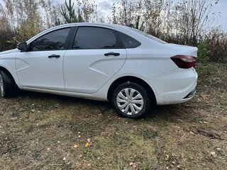 2024 Lada (ВАЗ) Vesta I Рестайлинг (NG), белый, 1300000 рублей, вид 4