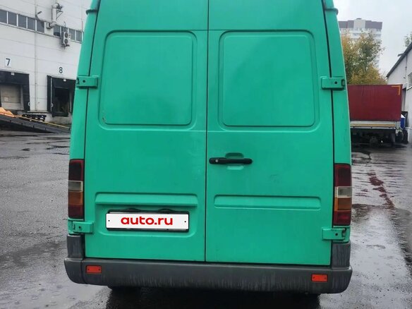 1999 Mercedes-Benz Sprinter, зелёный, 650000 рублей - вид 7