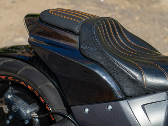 2019 Harley-Davidson FXDR 114, чёрный, 3000000 рублей - вид 13