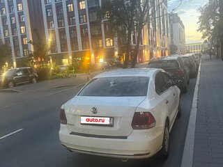 2019 Volkswagen Polo V Рестайлинг, белый, 480000 рублей, вид 1