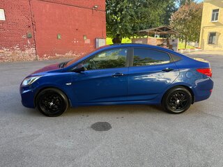 2013 Hyundai Solaris I, синий, 800000 рублей, вид 4