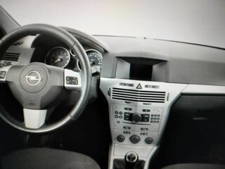 2010 Opel Astra GTC H Рестайлинг, чёрный, 490000 рублей, вид 4