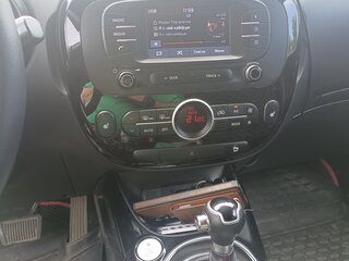 2018 Kia Soul II Рестайлинг, белый, 1800000 рублей, вид 2