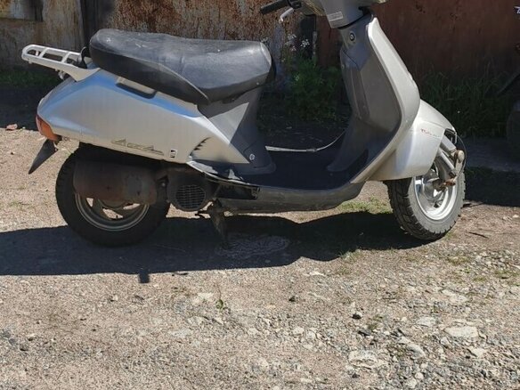 1998 Honda Lead 90, серебристый, 30000 рублей