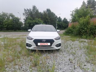 2019 Hyundai Solaris II, белый, 1370000 рублей, вид 1