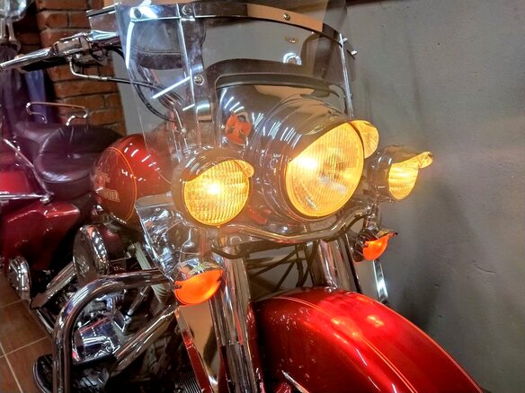 1991 Harley-Davidson Electra Glide, красный, 1200000 рублей - вид 31