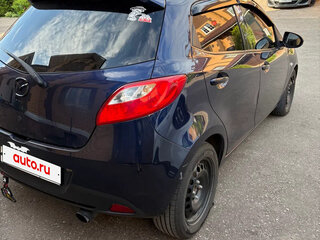 2013 Mazda 2 II Рестайлинг (DE2), синий, 650000 рублей, вид 4
