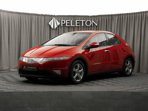 2008 Honda Civic VIII, красный, 680000 рублей