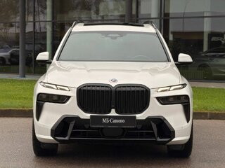 2023 BMW X7 40i I (G07) Рестайлинг, белый, 14500000 рублей, вид 3