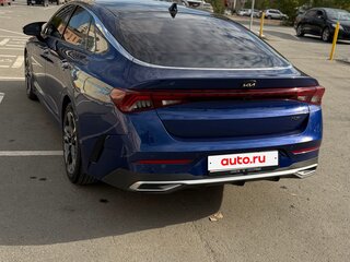 2020 Kia K5 III, синий, 2860000 рублей, вид 3