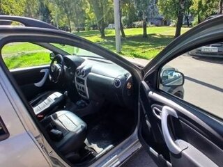 2013 Renault Sandero Stepway I, бежевый, 570000 рублей, вид 4
